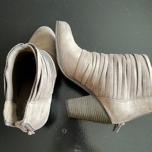 “Fergalicious” high heeled boots